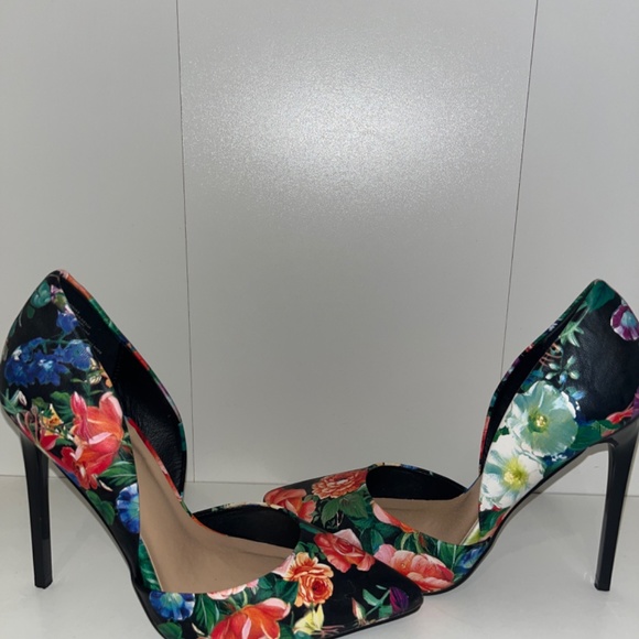 Floral High Heels - Picture 2 of 6